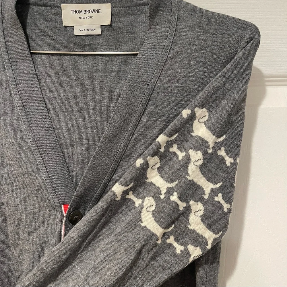 THOM BROWNE Intarsia Dog Cardigan - Picture 2 of 6